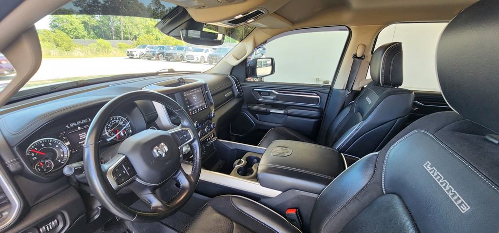 Used 2021 RAM 1500 Laramie AWD/4WD image 16
