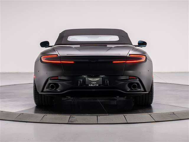 Used 2025 Aston Martin DB12 Convertible RWD image 18
