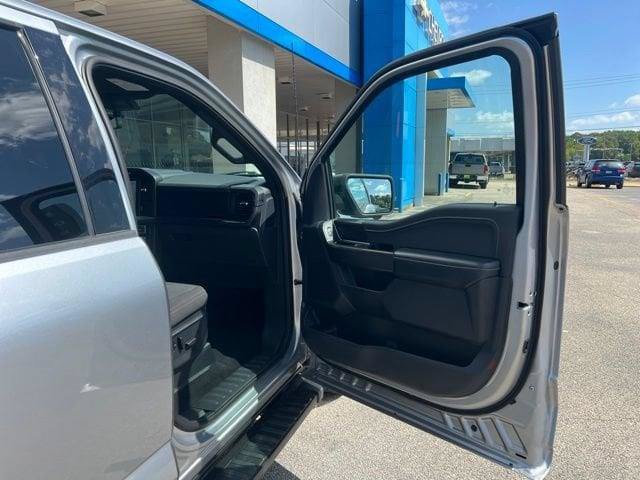 Used 2024 Ford F150 XLT w/ Equipment Group 302A MID AWD/4WD image 14