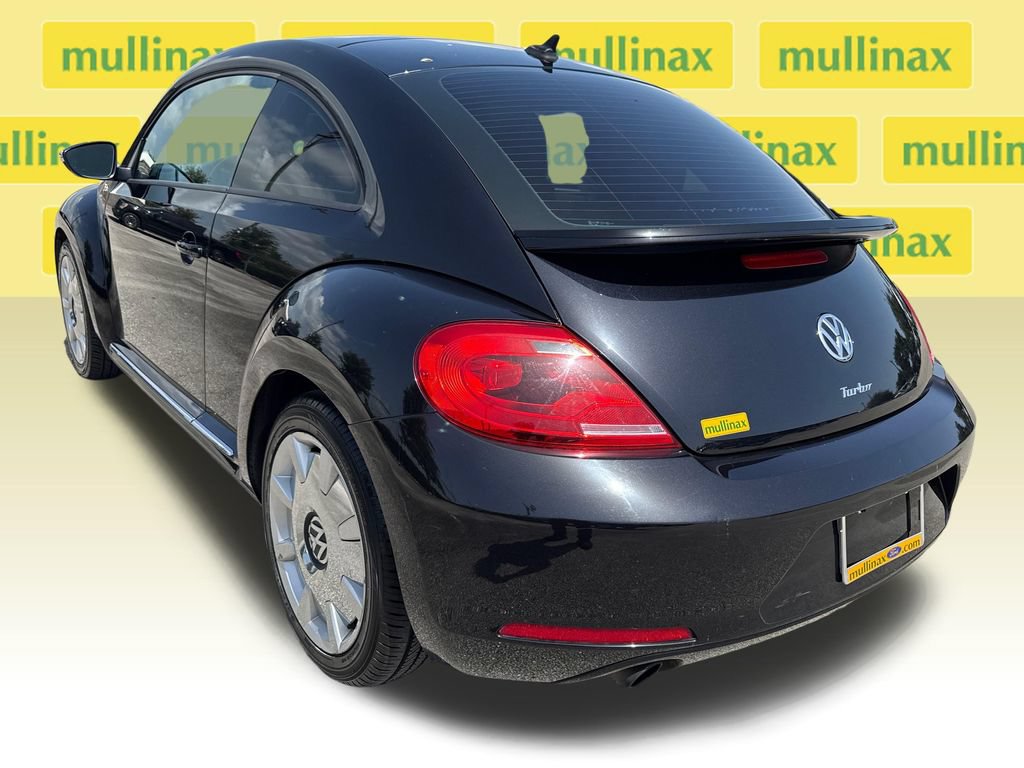Used 2013 Volkswagen Beetle Turbo FWD image 9