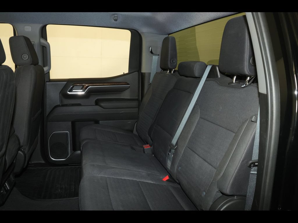 Used 2023 GMC Sierra 1500 SLE AWD/4WD image 31