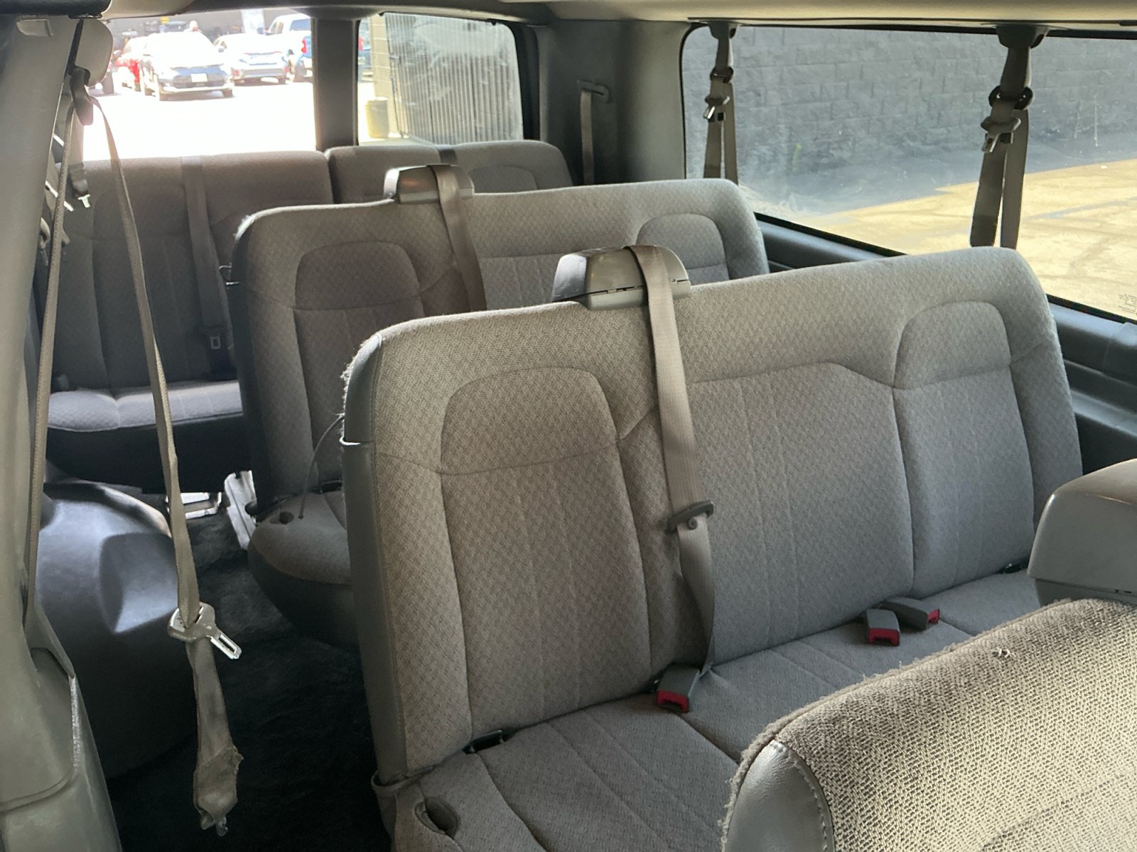 Used 2017 Chevrolet Express 3500 LT w/ LT Preferred Equipment Group RWD image 18