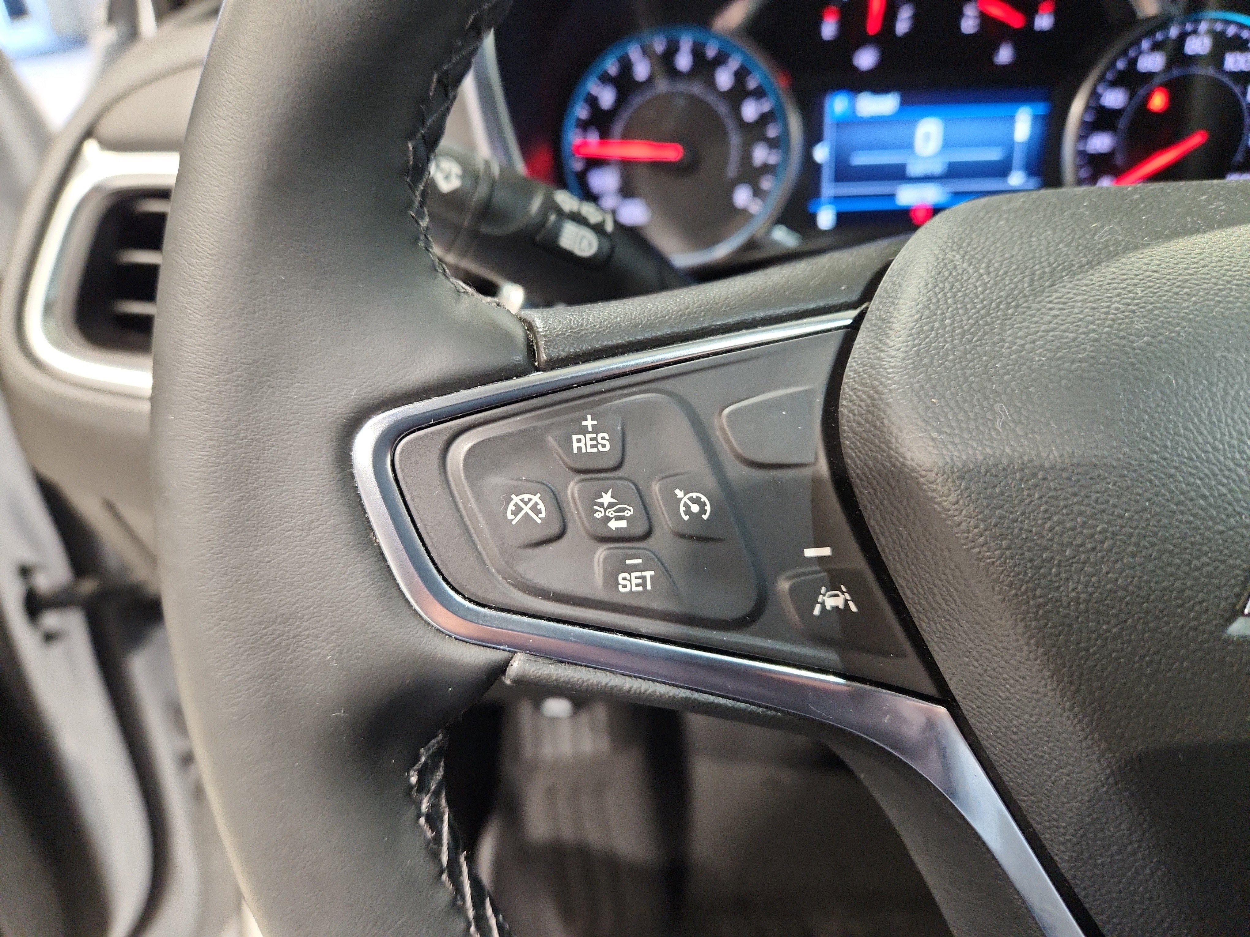 Certified 2024 Chevrolet Equinox LT image 12