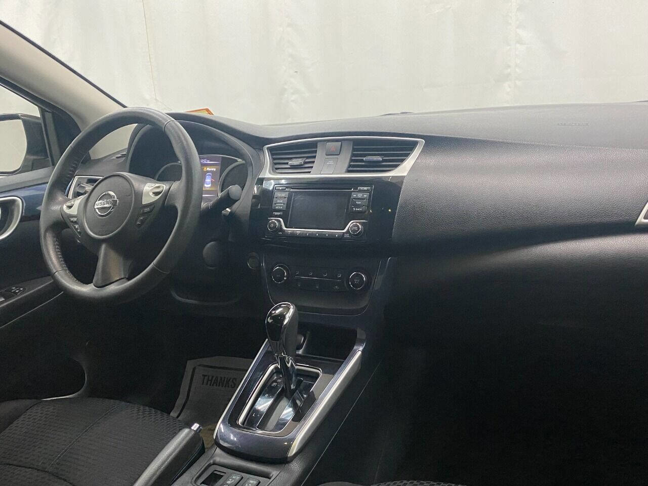 Used 2016 Nissan Sentra SR FWD image 11