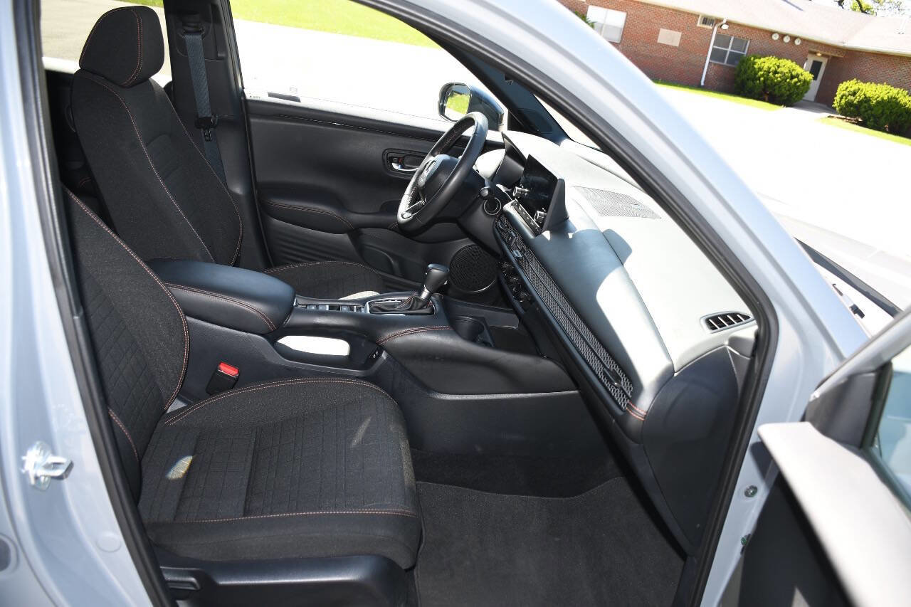 Used 2024 Honda HR-V Sport image 21