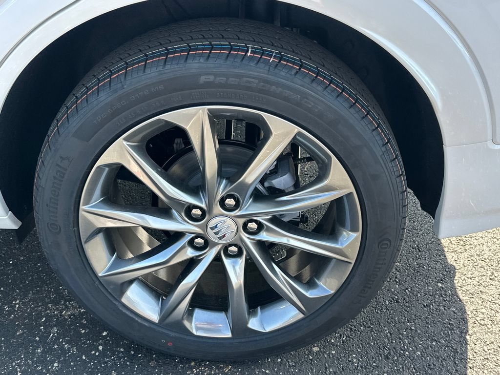 New 2026 Buick Encore GX Avenir w/ Avenir Technology Package AWD/4WD image 24