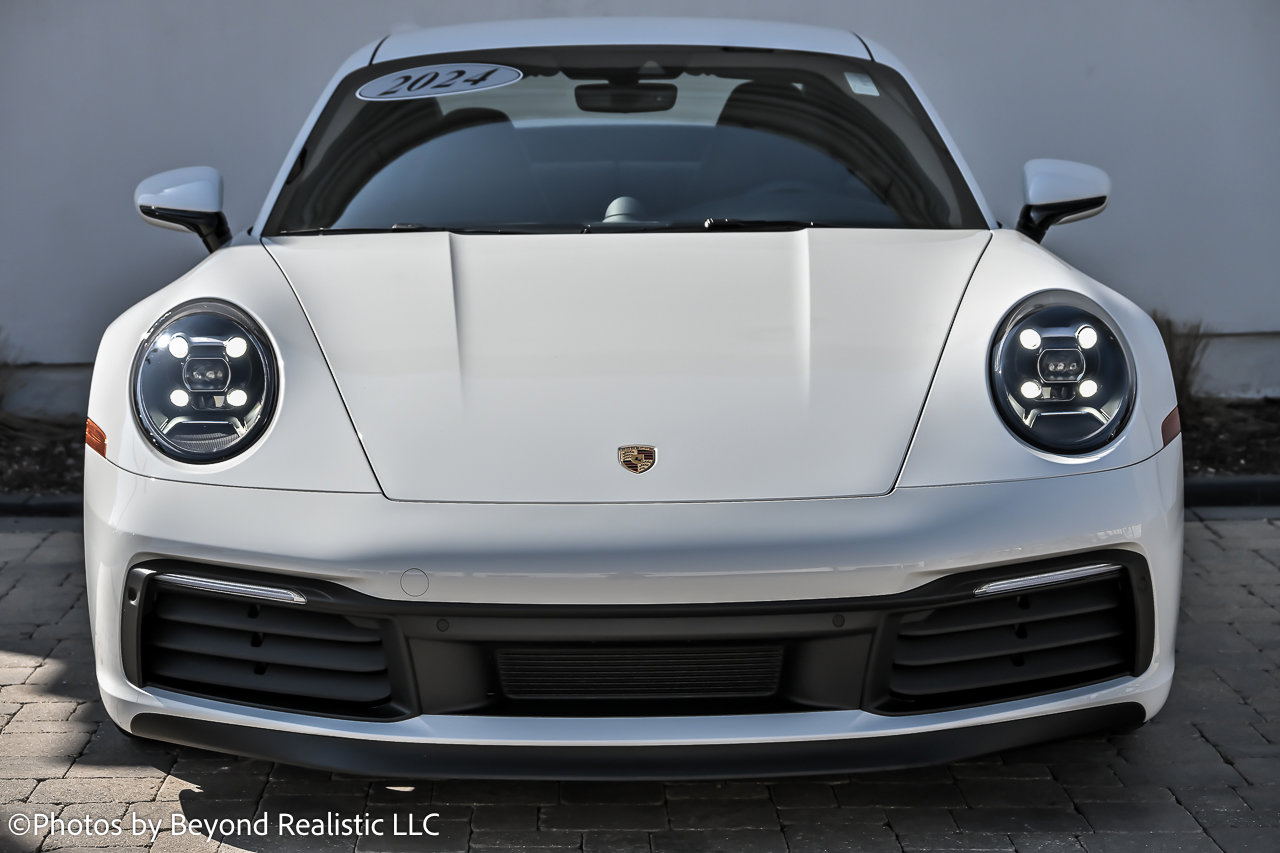 Used 2024 Porsche 911 Carrera S image 2