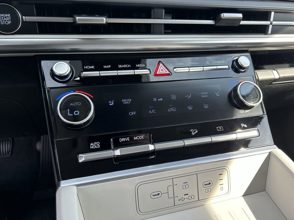 New 2026 Hyundai Santa Fe SEL image 25