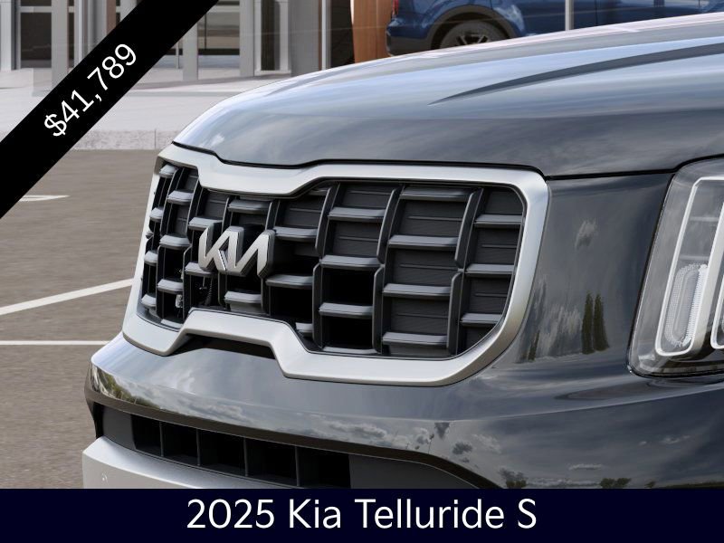 Certified 2025 Kia Telluride S image 12