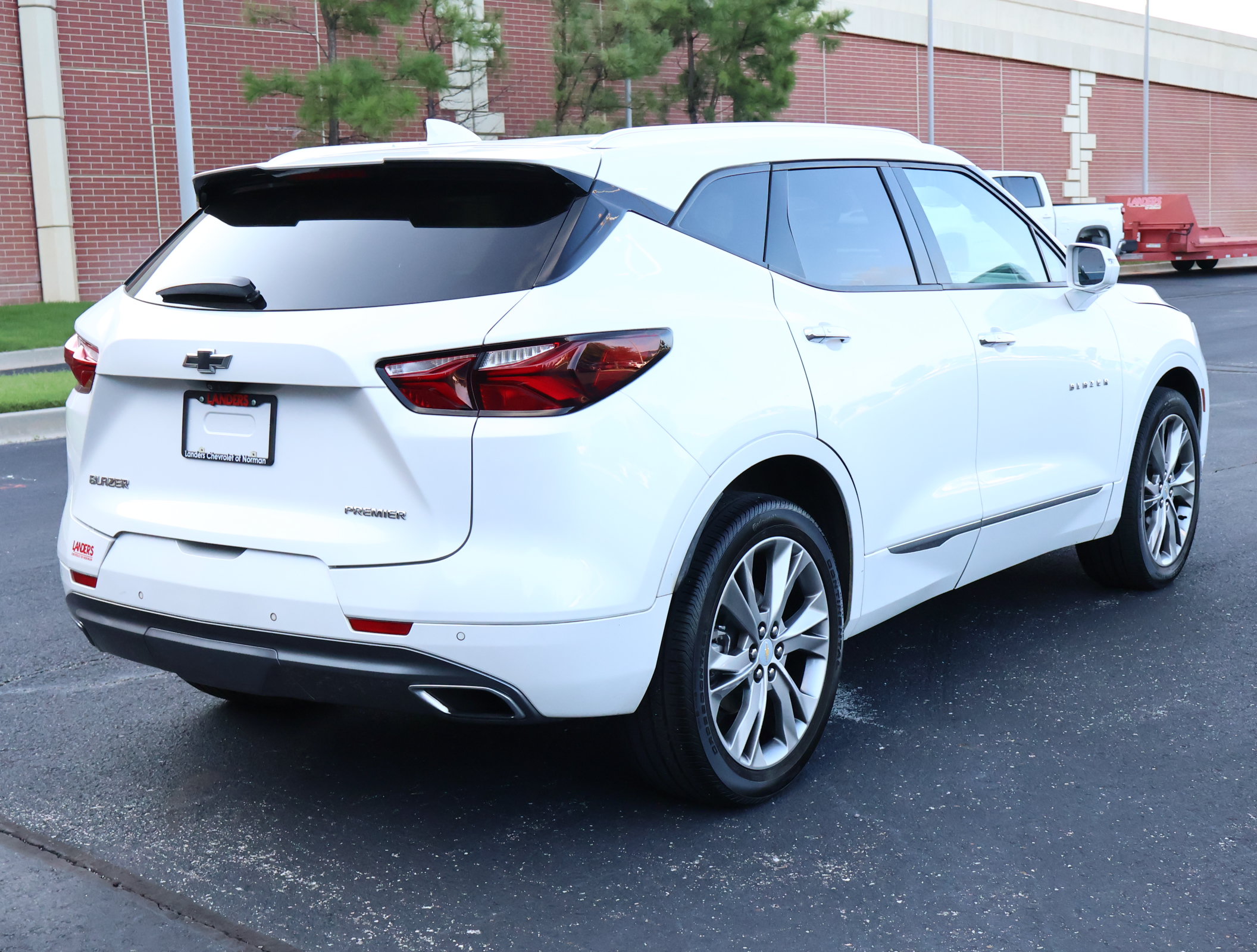 Used 2020 Chevrolet Blazer Premier w/ Driver Confidence II Package FWD image 34