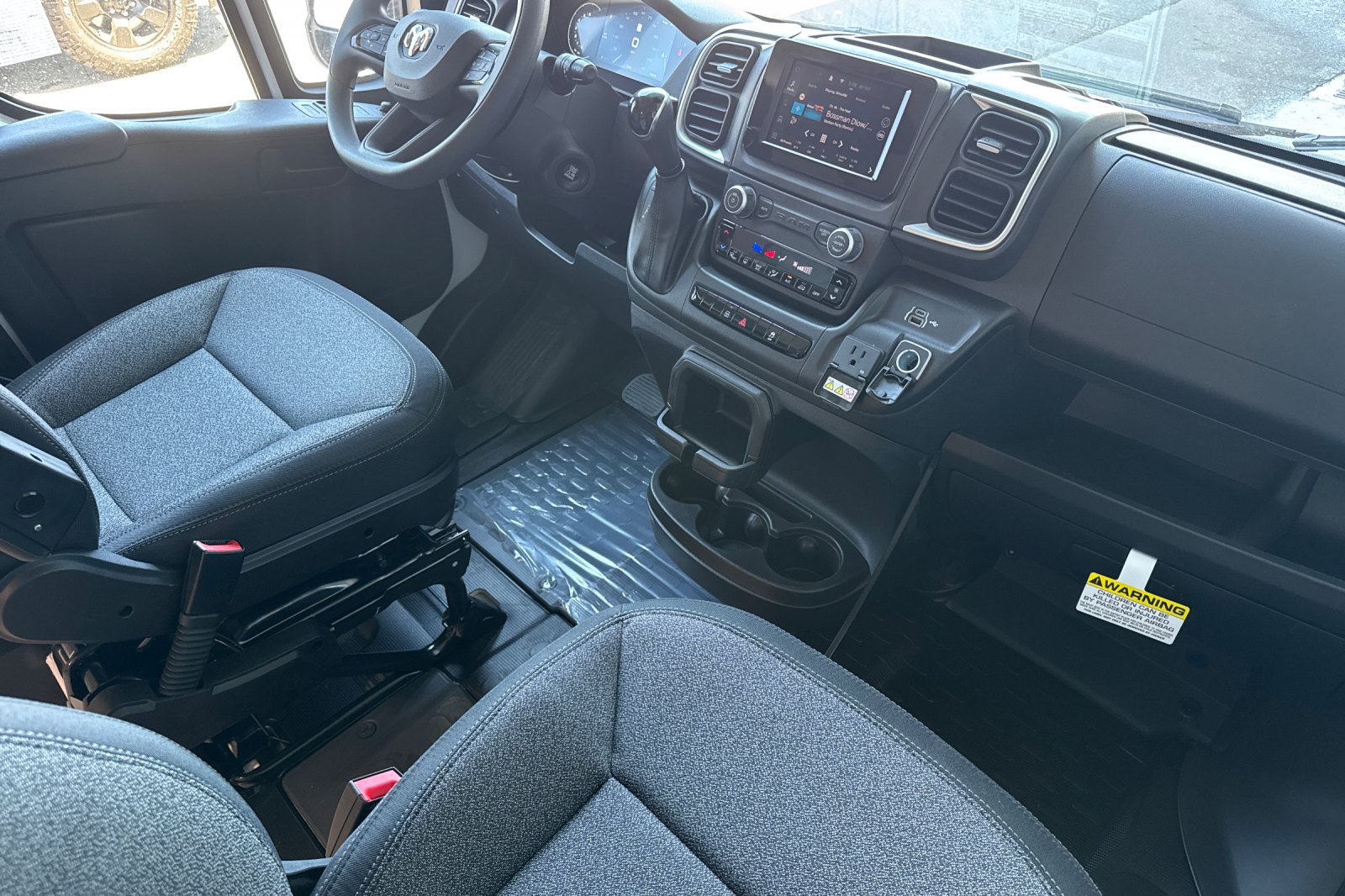 New 2026 RAM ProMaster 1500 w/ Quick Order Package 22G SLT FWD image 14