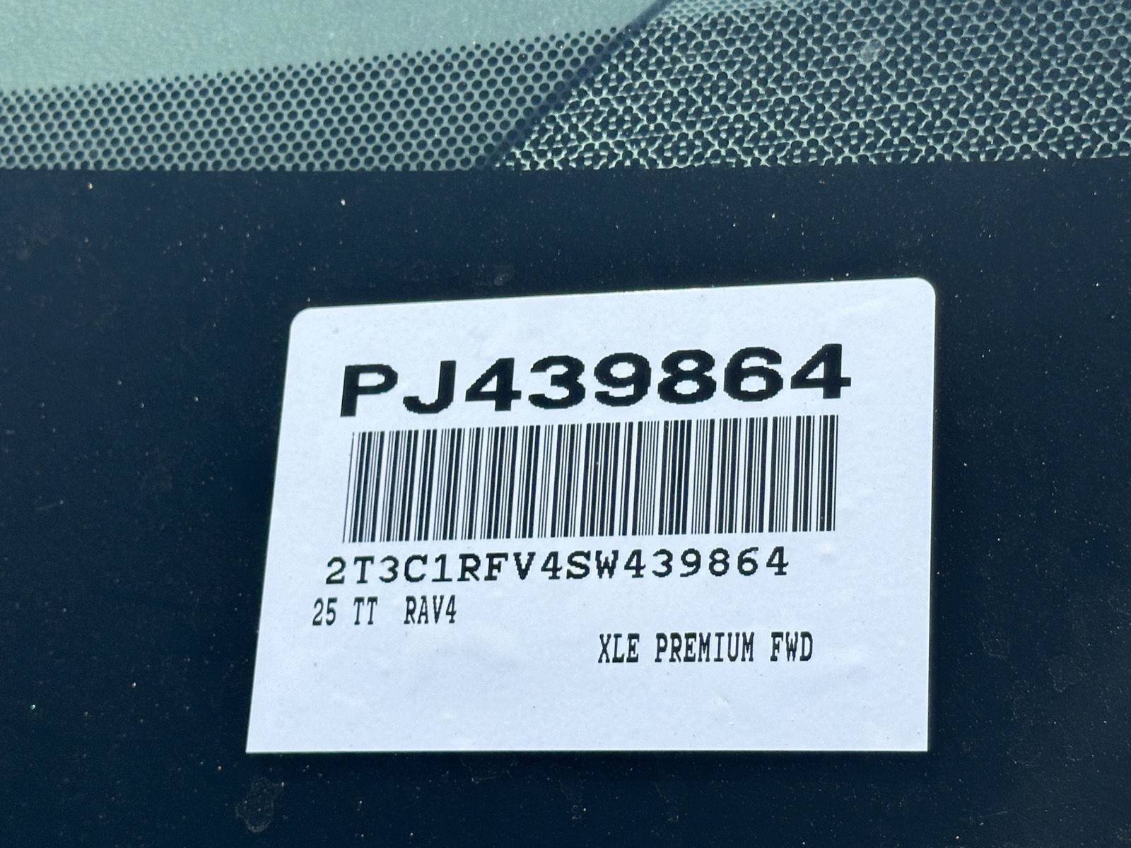 Used 2025 Toyota RAV4 XLE Premium FWD image 14