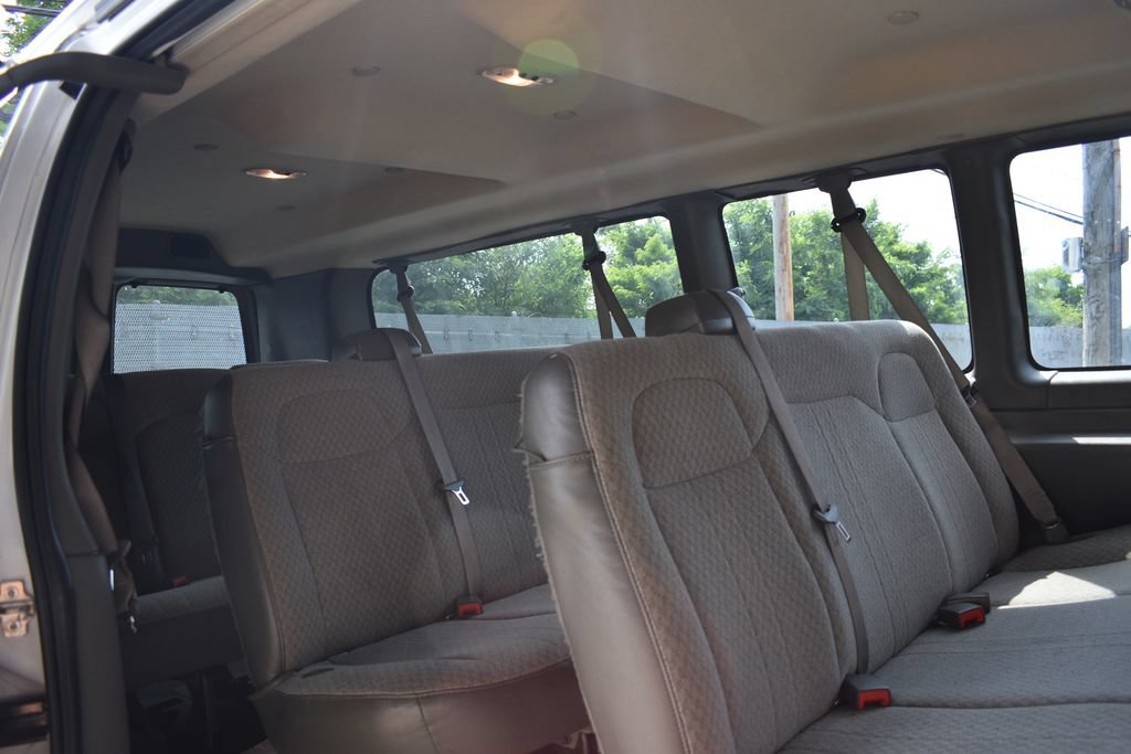 Used 2023 Chevrolet Express 3500 LT w/ LT Preferred Equipment Group RWD image 22