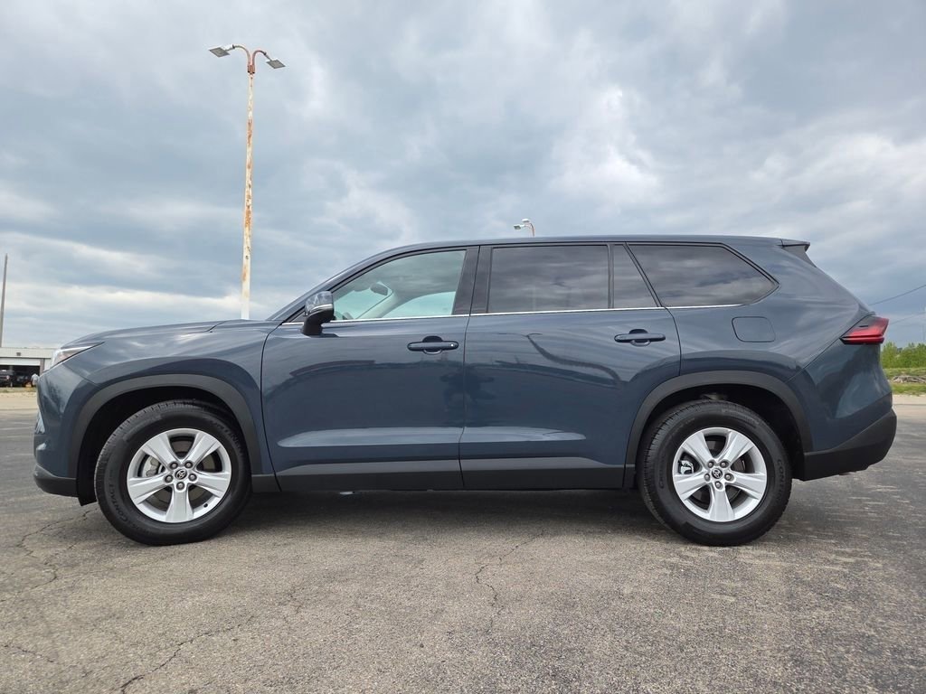 Used 2025 Toyota Grand Highlander FWD image 21
