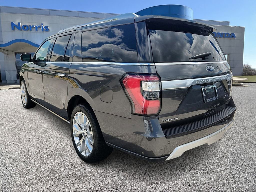 Used 2018 Ford Expedition Max Platinum AWD/4WD image 3