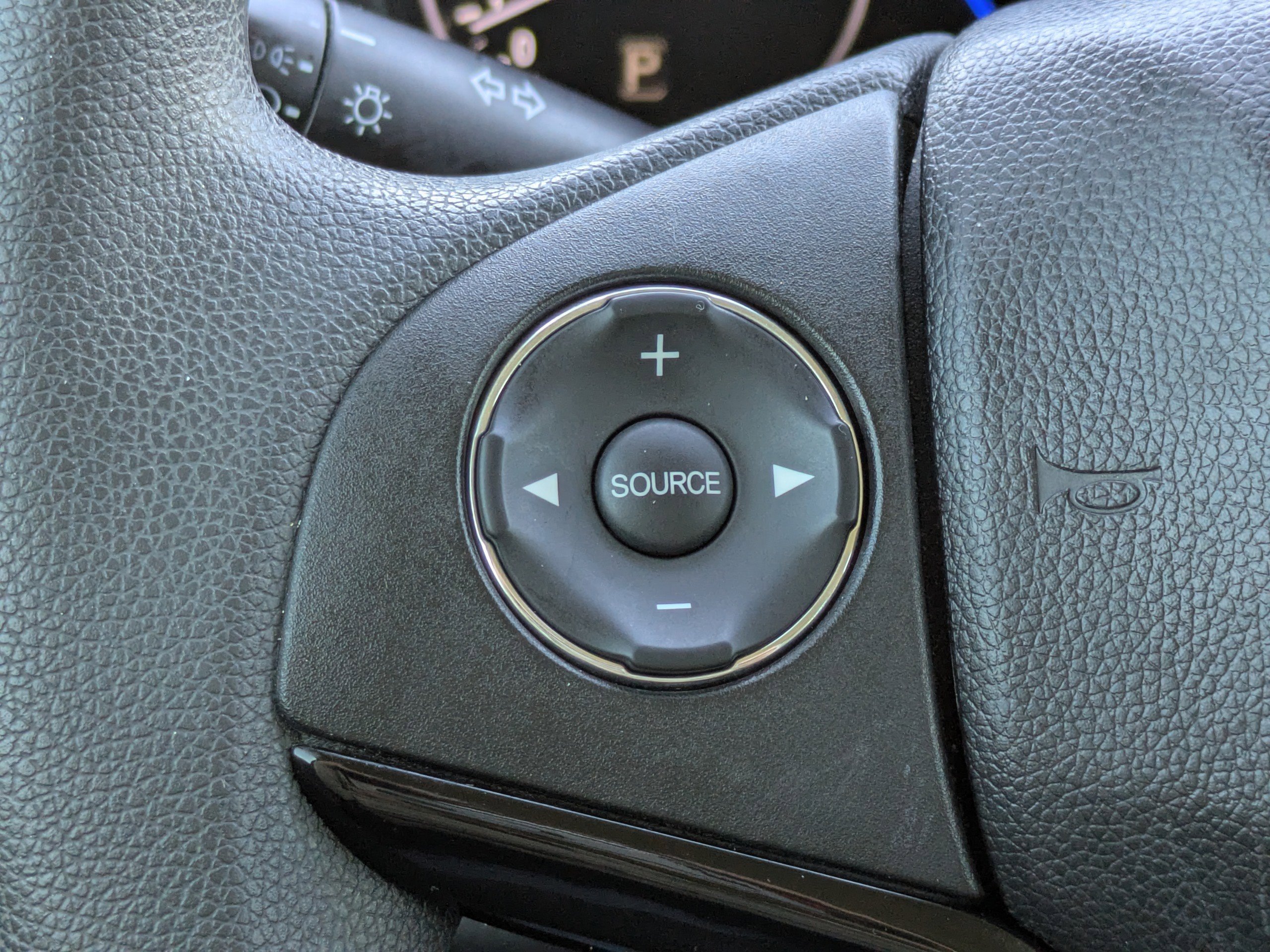 Used 2017 Honda HR-V LX image 28