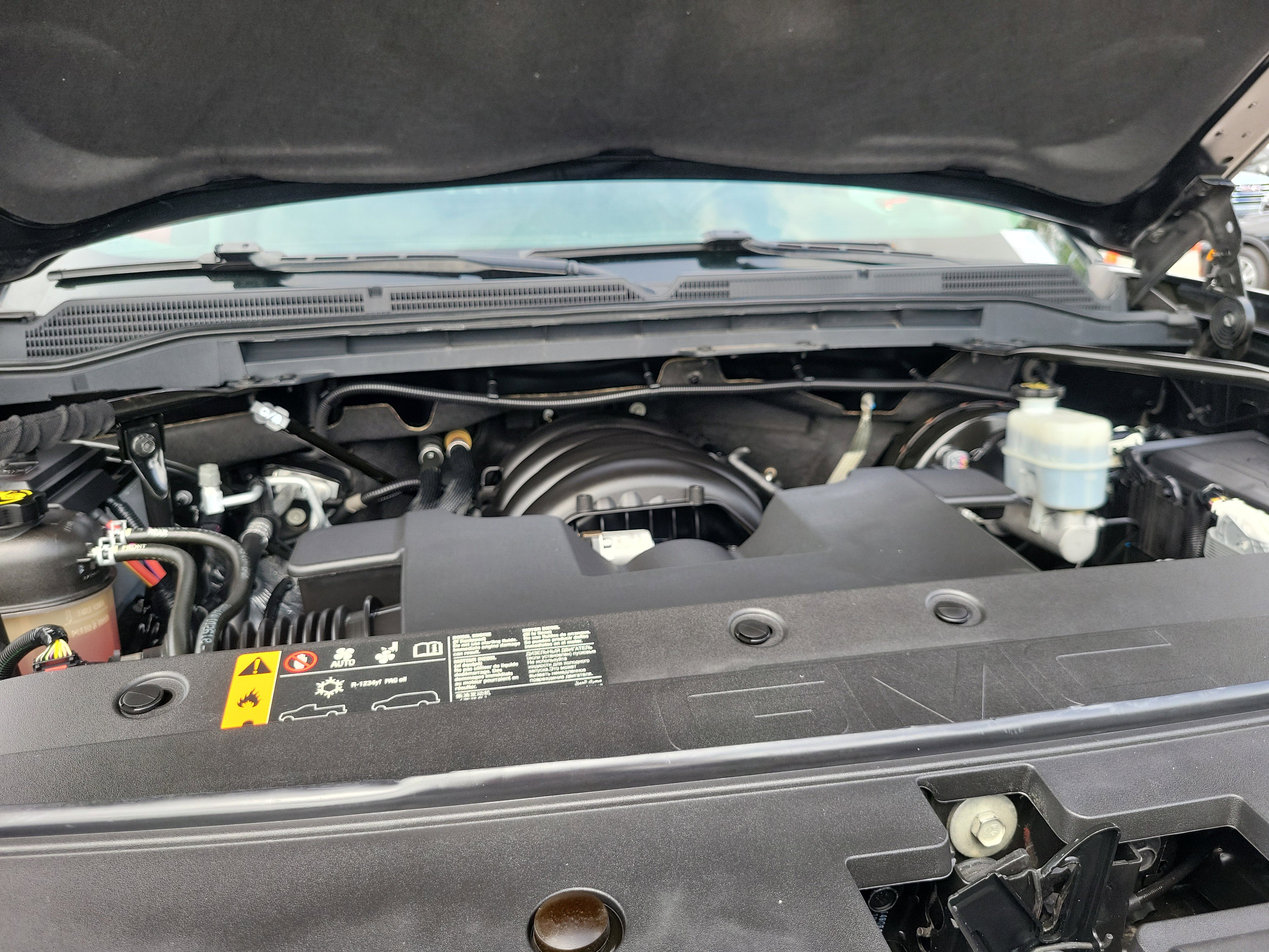Used 2018 GMC Sierra 1500 SLT w/ SLT Premium Package image 24