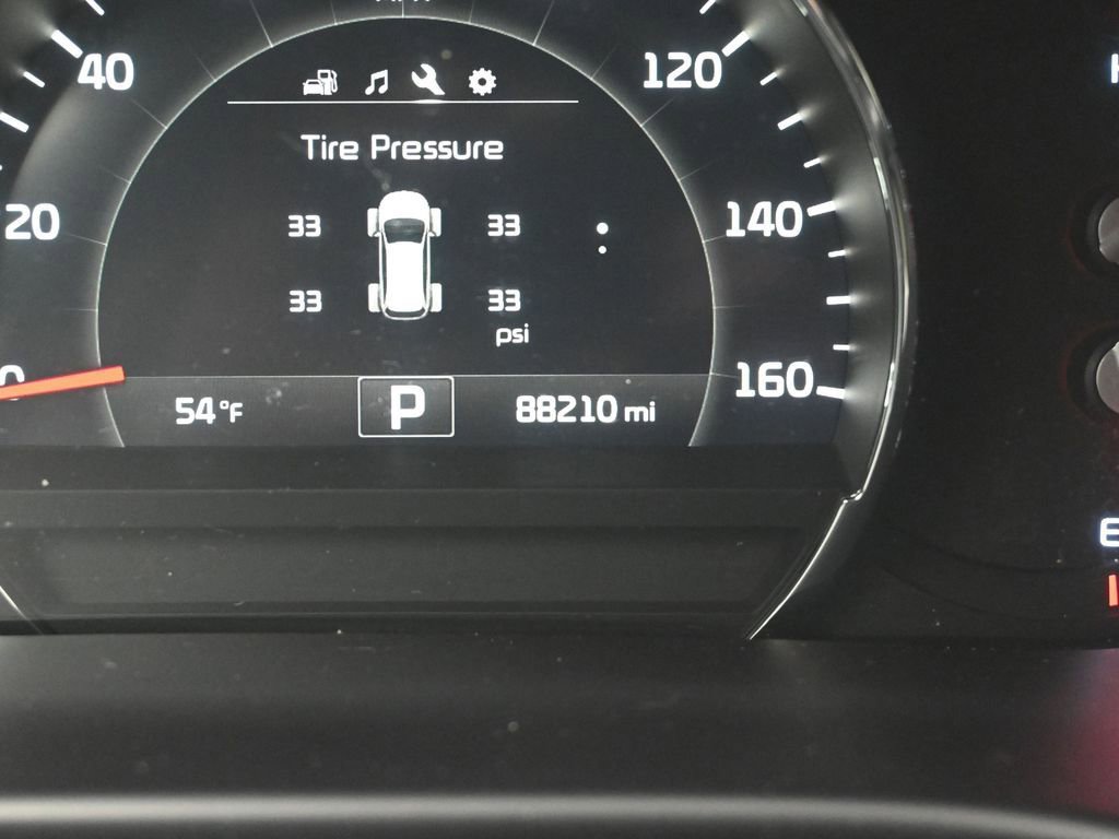 Used 2018 Kia Sorento LX w/ LX V6 Convenience Package image 16