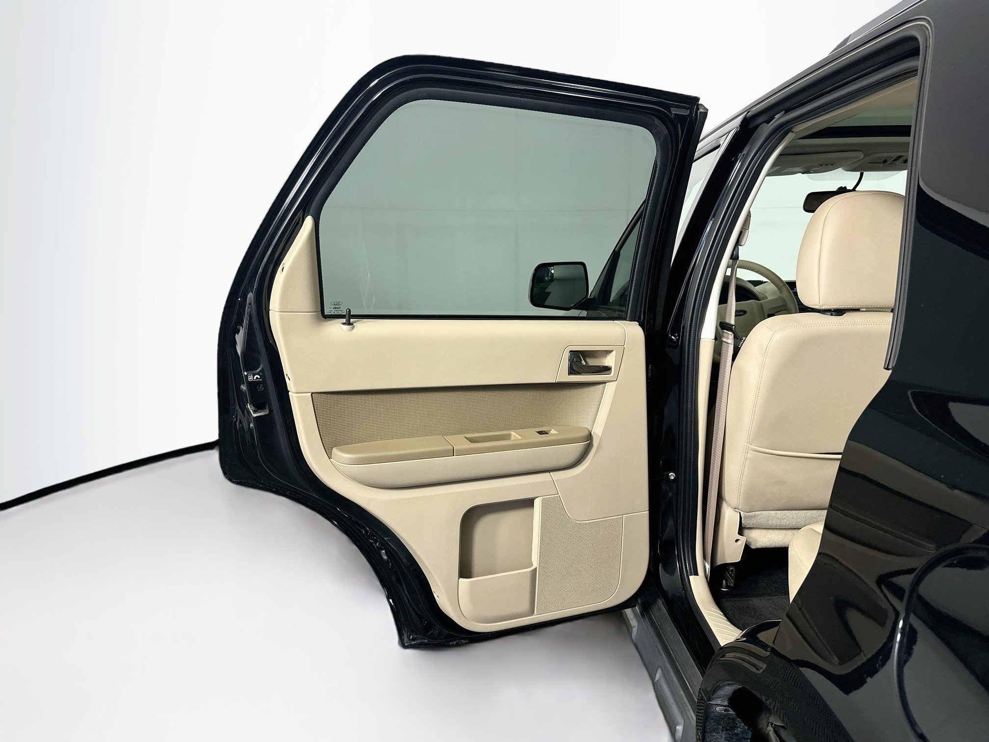 Used 2012 Ford Escape Limited FWD image 25