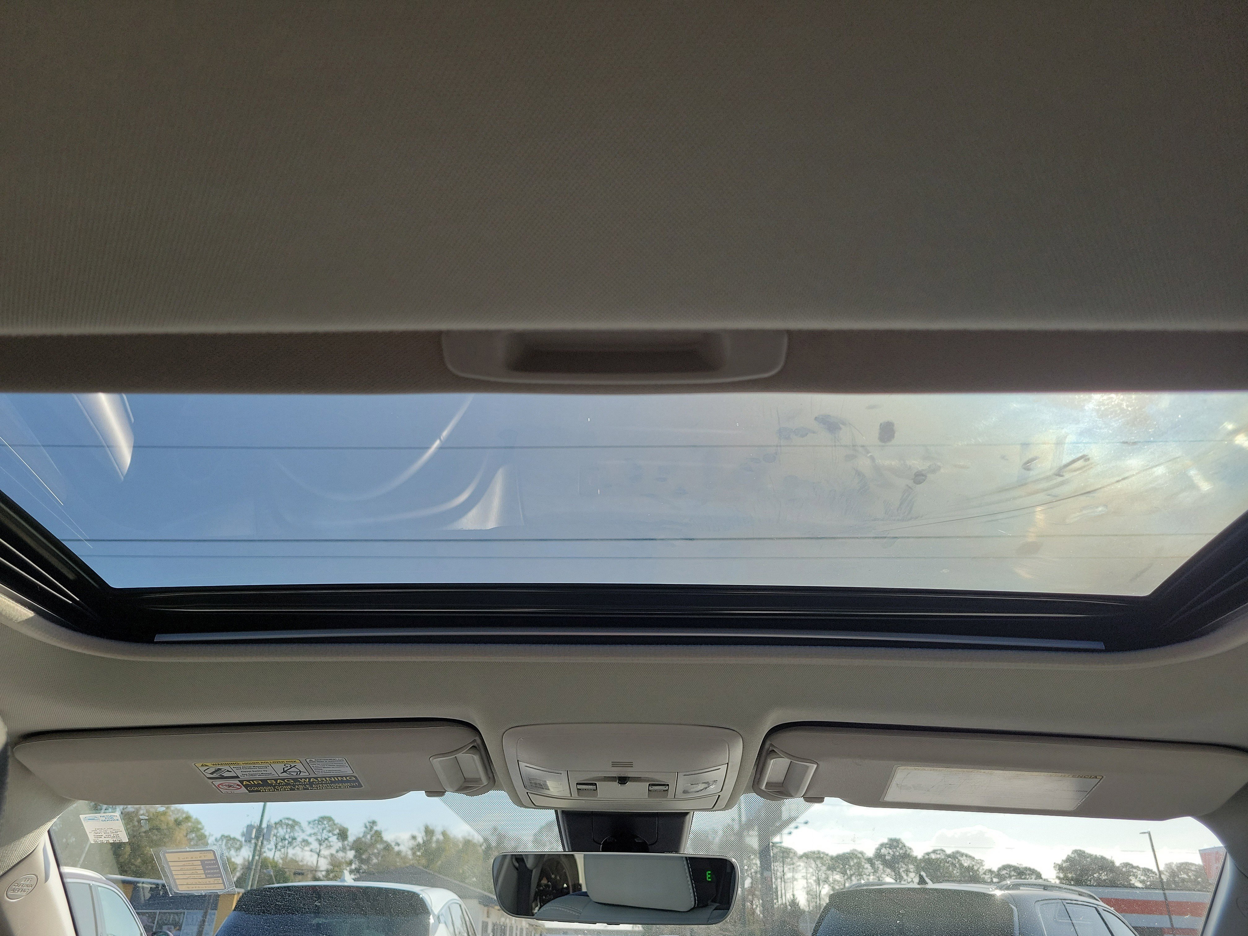 Used 2016 Toyota RAV4 Limited image 19