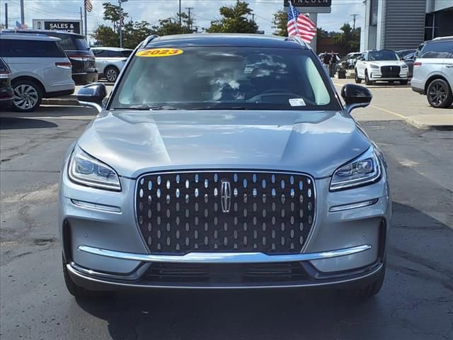 Used 2023 Lincoln Corsair Reserve w/ Equipment Group 202A image 2