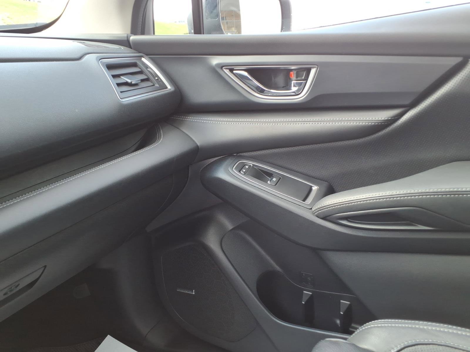 Certified 2023 Subaru Ascent Limited w/ Technology Package image 31
