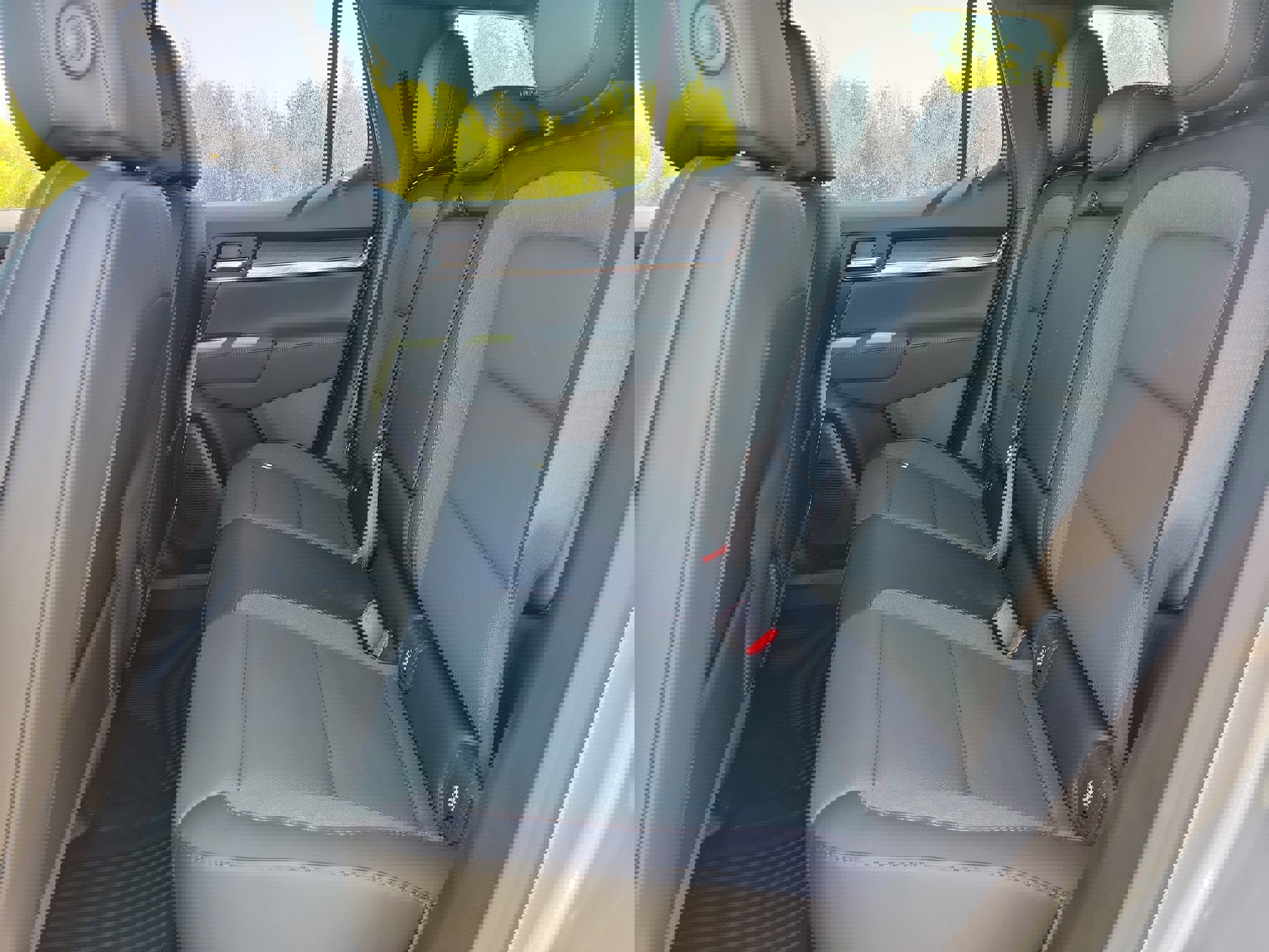 New 2026 GMC Terrain AT4 w/ Convenience Package III image 27