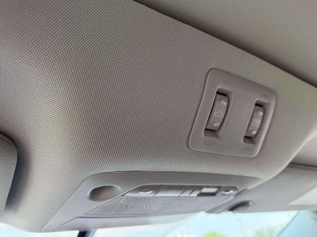 Used 2019 Nissan Murano S AWD/4WD image 31