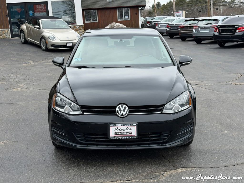 Used 2016 Volkswagen Golf S image 32