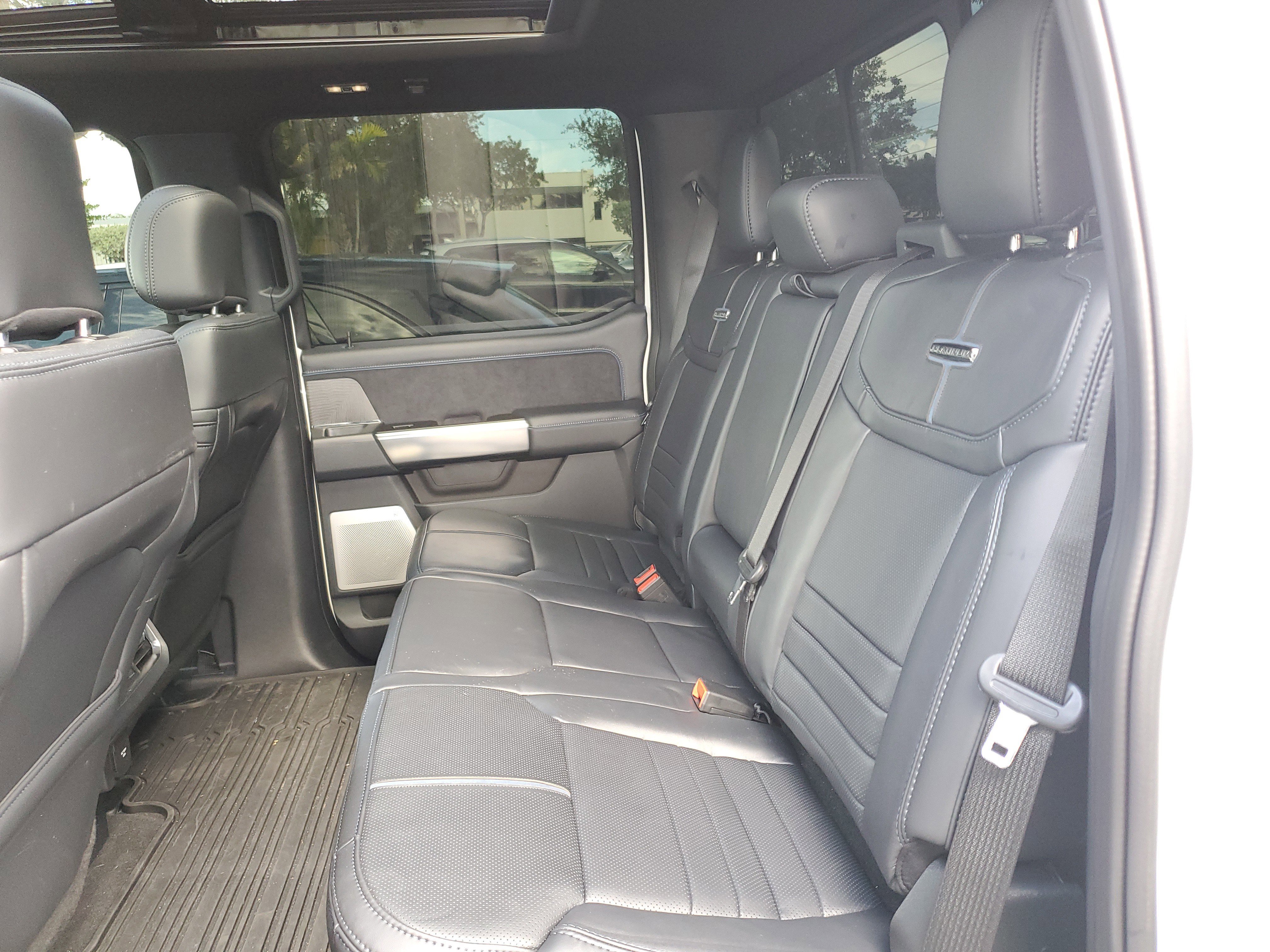 Used 2025 Ford F250 Platinum image 5