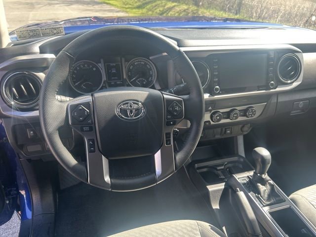 Used 2022 Toyota Tacoma SR image 15