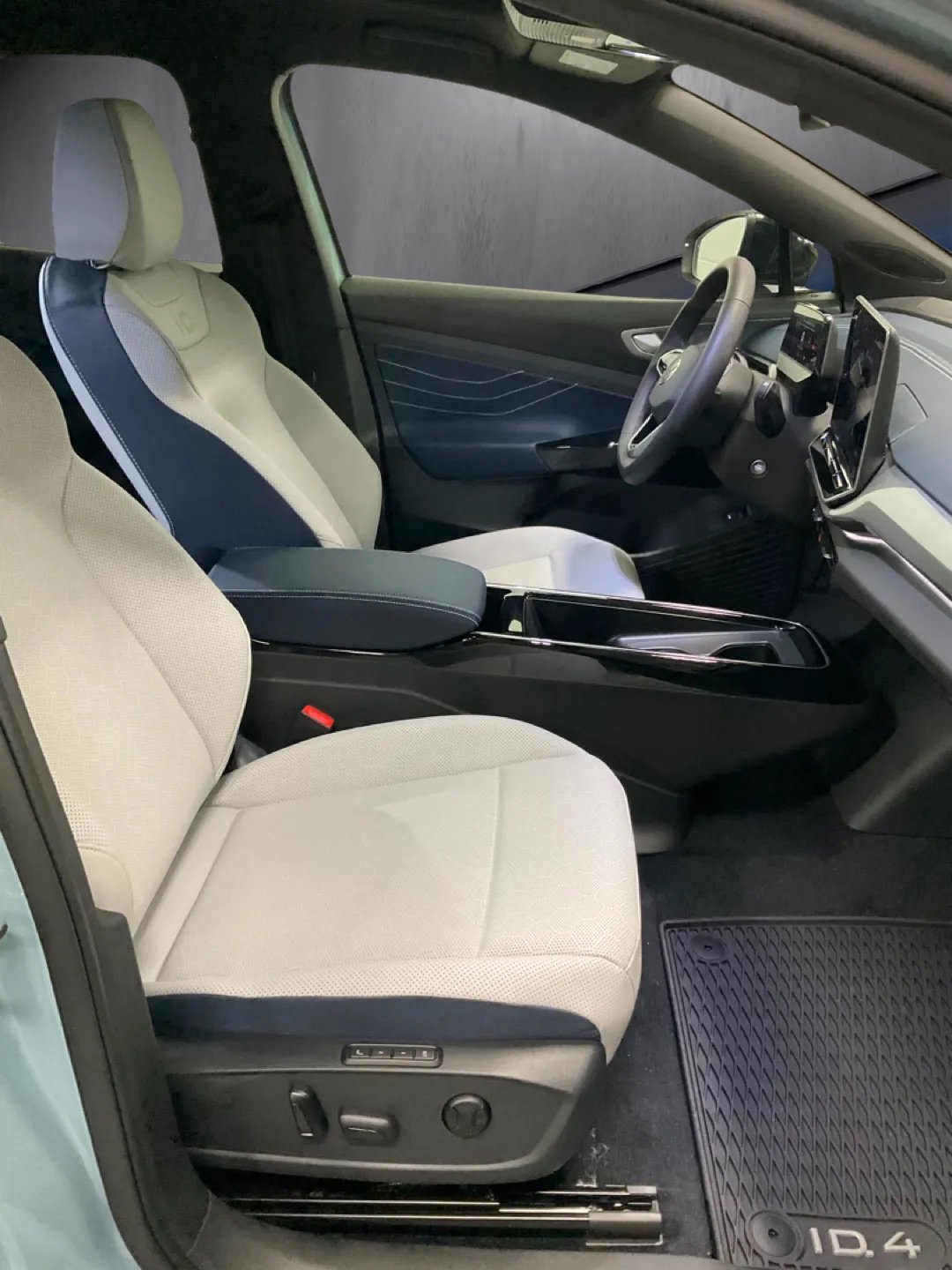 New 2026 Volkswagen ID.4 Pro S image 8