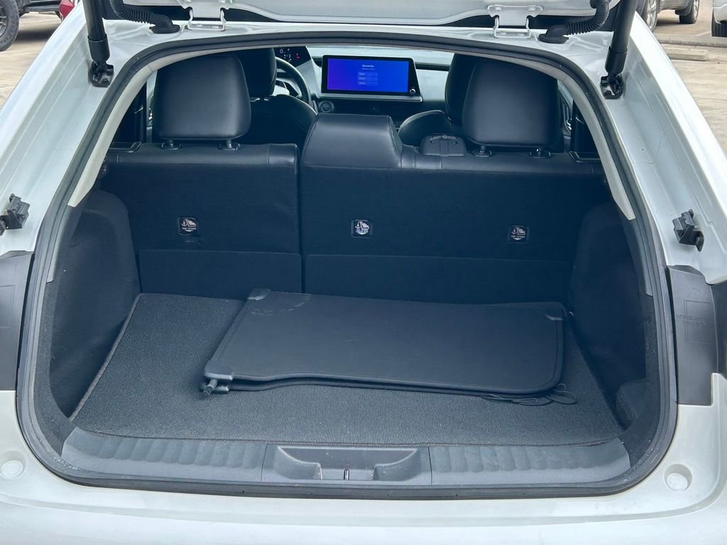 Used 2024 Toyota Prius Prime Premium w/ Advanced Technology Package image 15