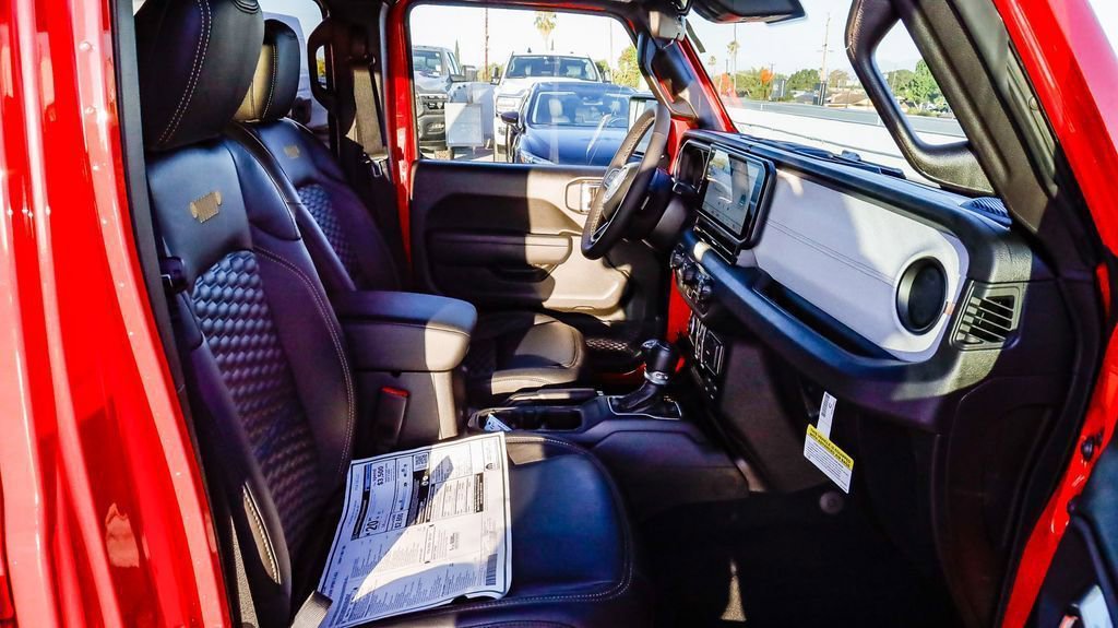 New 2025 Jeep Wrangler Sport S image 18