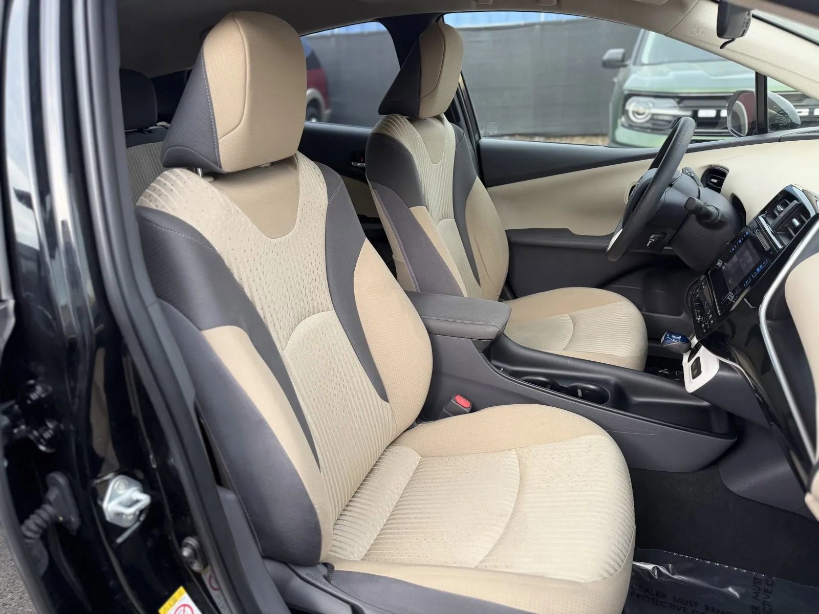 Used 2017 Toyota Prius Two w/ Prius Two Safety Plus Package image 18