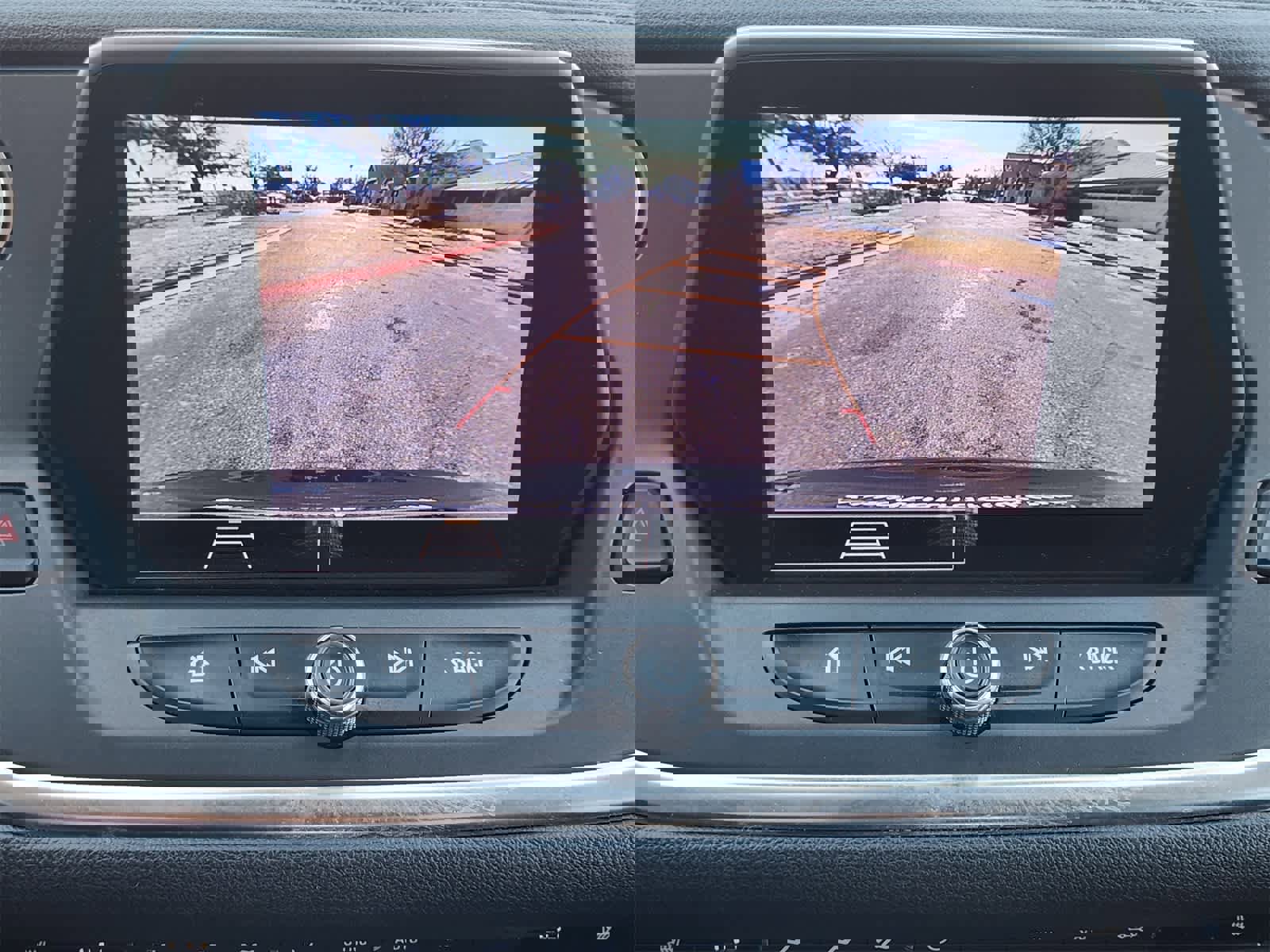 Used 2021 Chevrolet Blazer LT image 17