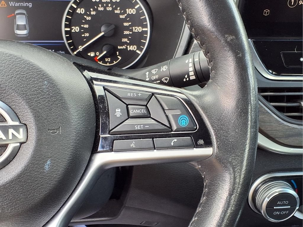 Used 2023 Nissan Altima 2.5 SL FWD image 17
