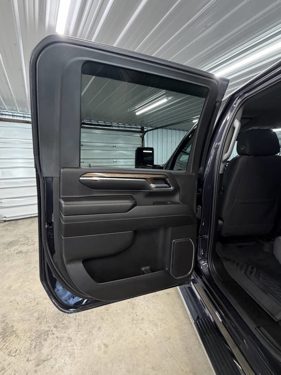 Used 2024 Chevrolet Silverado 2500 LT image 43