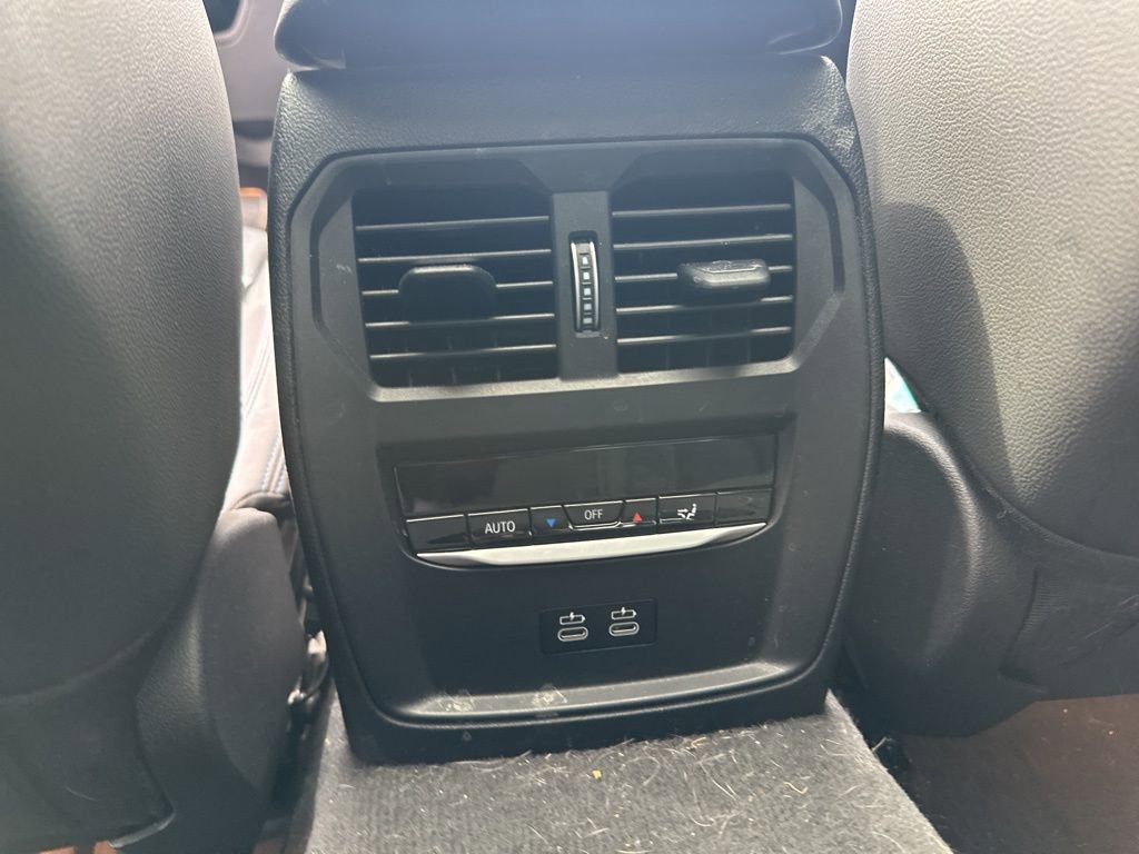 Used 2021 BMW M340i xDrive image 8