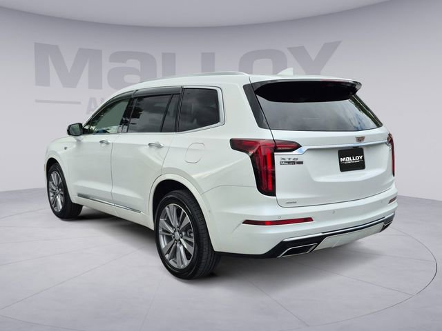 Used 2022 Cadillac XT6 Premium Luxury w/ Technology Package AWD/4WD image 3