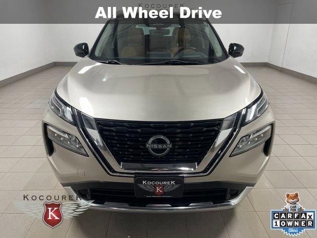 Used 2023 Nissan Rogue Platinum w/ Platinum Premium Package image 2