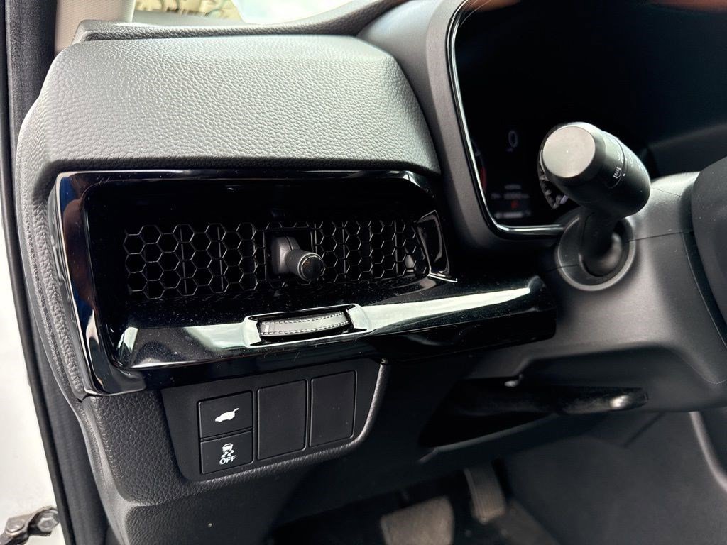 Used 2023 Honda CR-V EX-L image 13