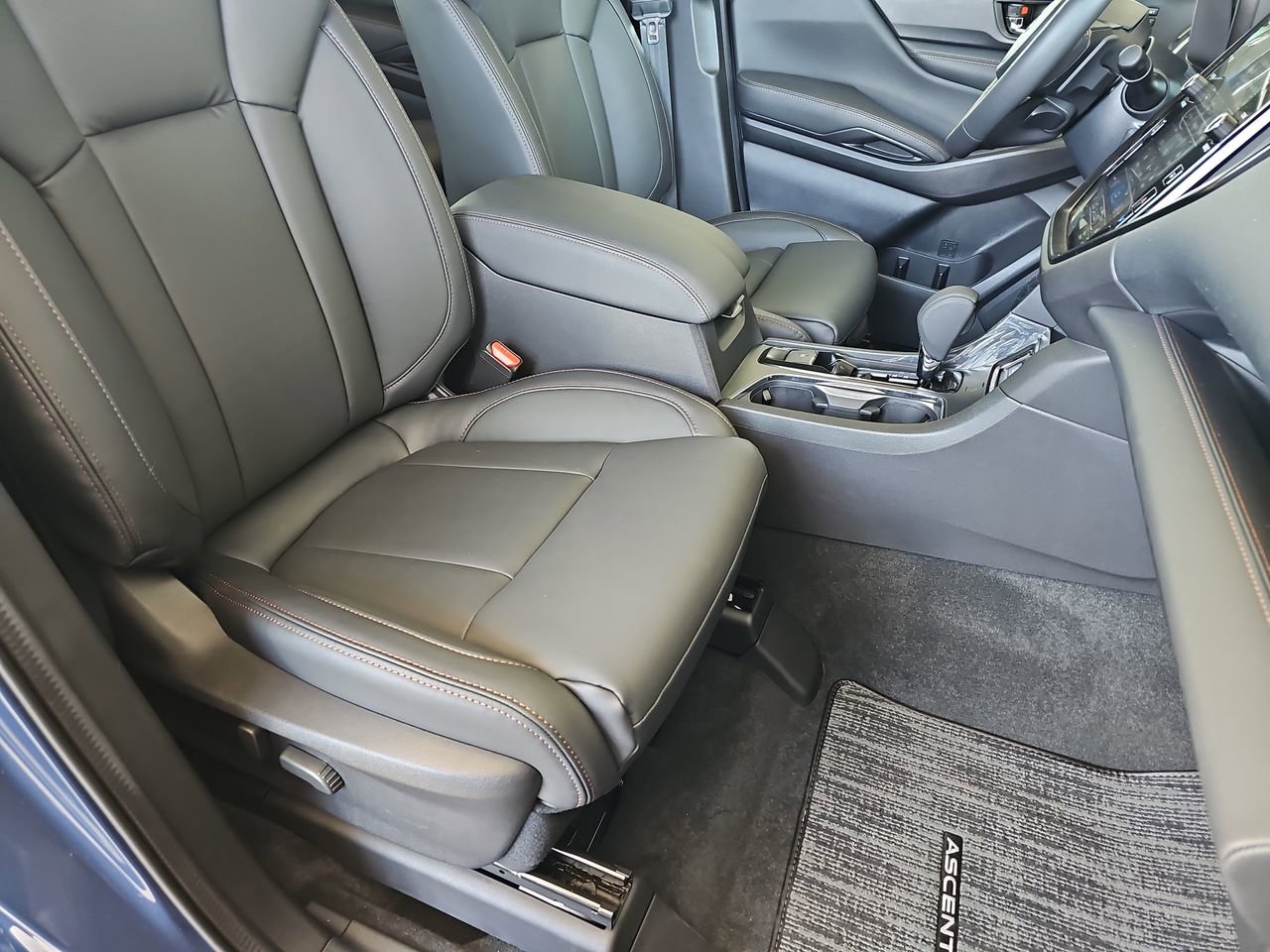 Certified 2025 Subaru Ascent Bronze Edition AWD/4WD image 10