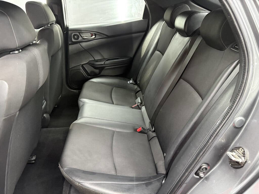 Used 2020 Honda Civic Sport image 11