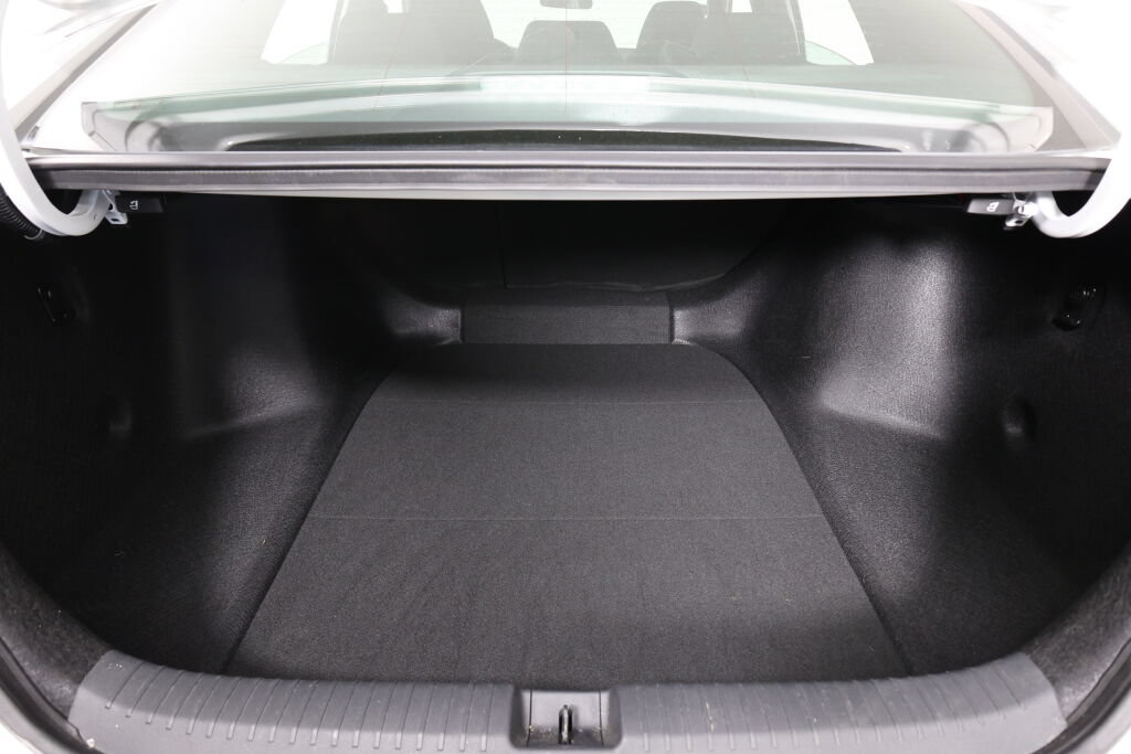 Used 2024 Honda Accord Sport image 18