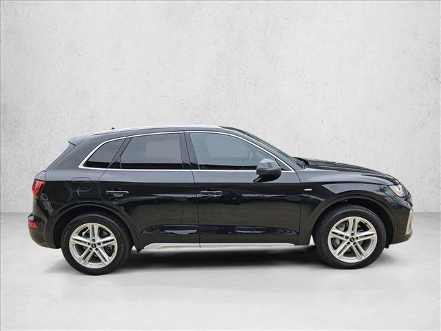Used 2022 Audi Q5 e Premium Plus AWD/4WD image 4
