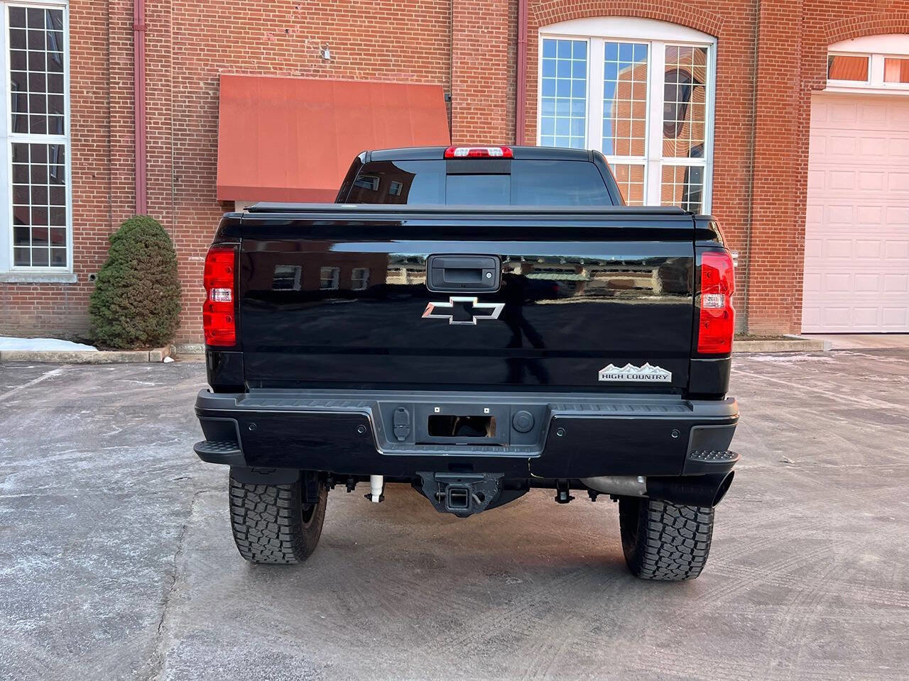 Used 2018 Chevrolet Silverado 2500 High Country w/ Duramax Plus Package image 5