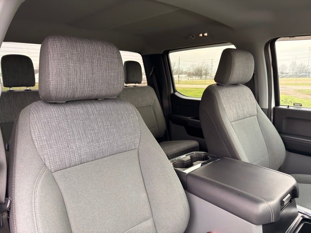 Used 2025 Ford F350 XLT image 35