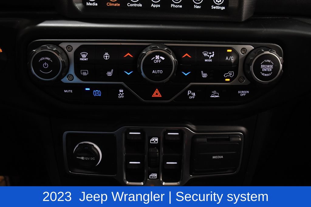 Used 2023 Jeep Wrangler Unlimited Sahara AWD/4WD image 24