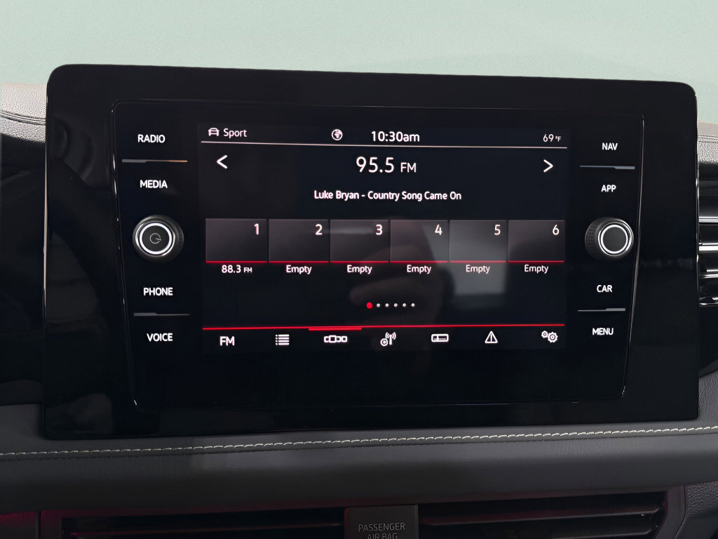 New 2025 Volkswagen Jetta SEL image 15